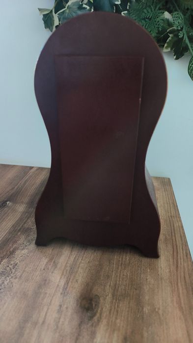 Ceas semineu GDR,mecanism Hermle,cheie+pendul, funcțional.