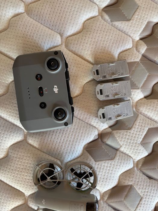 DJI Neo с 3 БАТЕРИИ + RC-N3 Дистанционно | Пълен комплект, Като нов