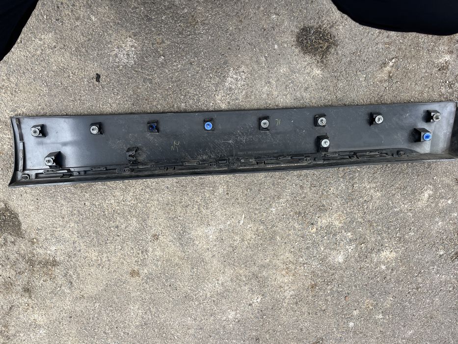 Лайсна предна лява врата за Nissan Qashqai 2014-