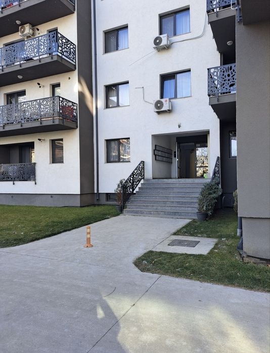 Garsoniera Dobroesti - loc de parcare inclus