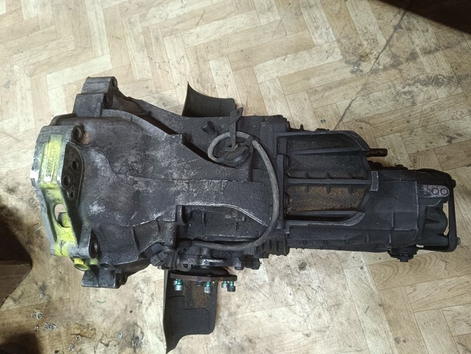 МКПП Ауди 2.6/2.8