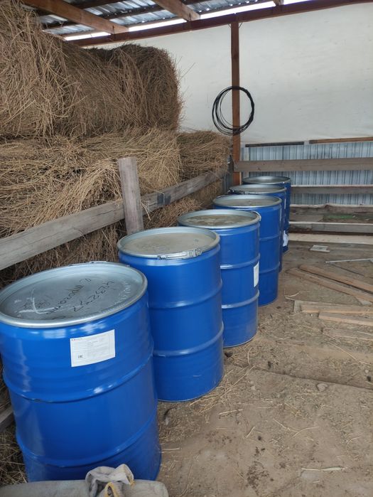 Продам бочки 200литров пищевые