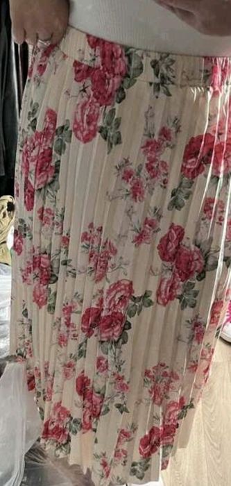 Fusta plisata,dama xxl noua