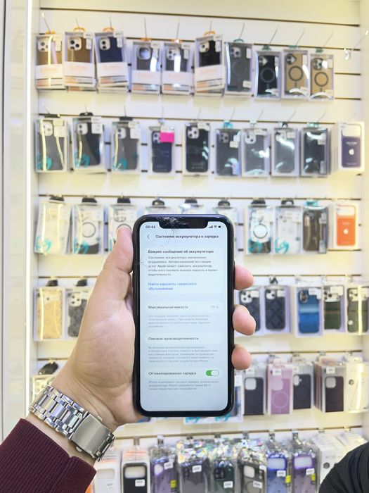 Продам IPhone 11 128 gb