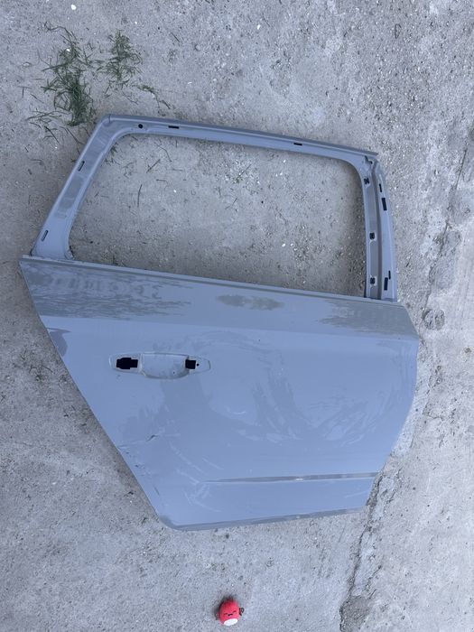 Ușă dreapta spate skoda scala.
