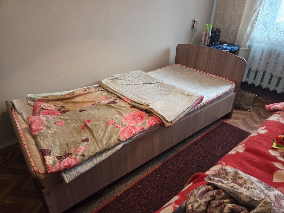 Продам две кровати