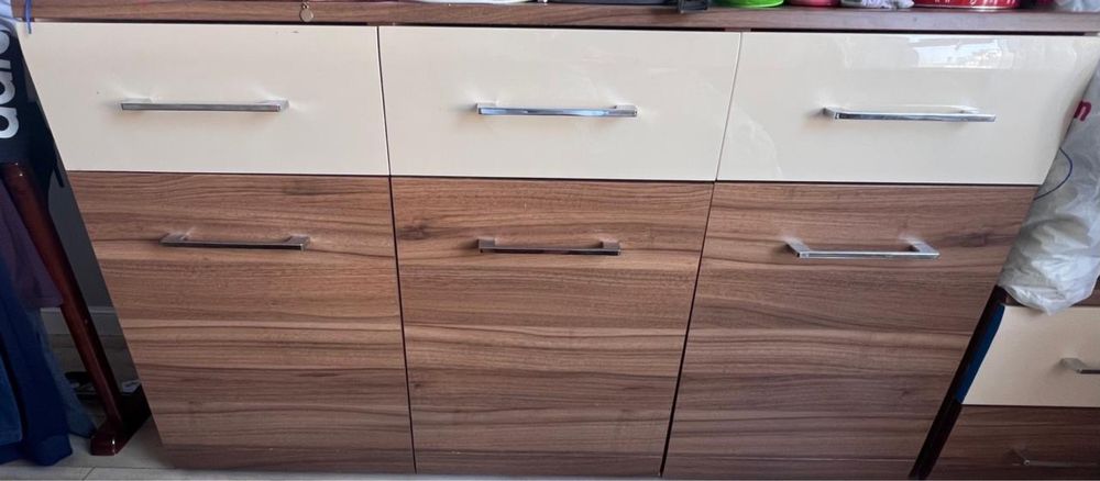 Продам шкаф и комод