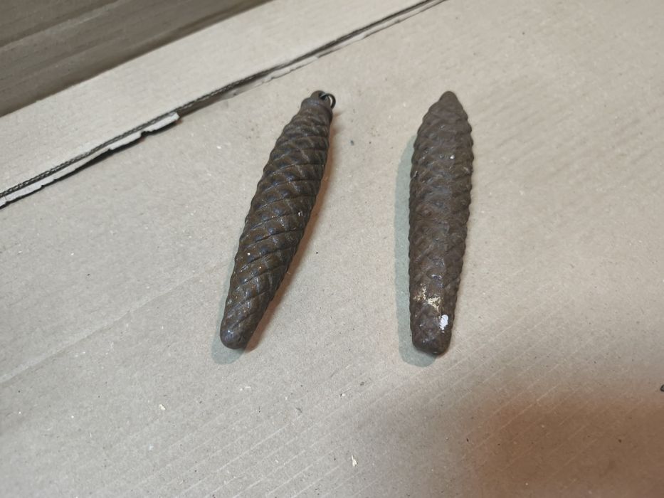 Тежести за часовник куковица / шишарки за часовник