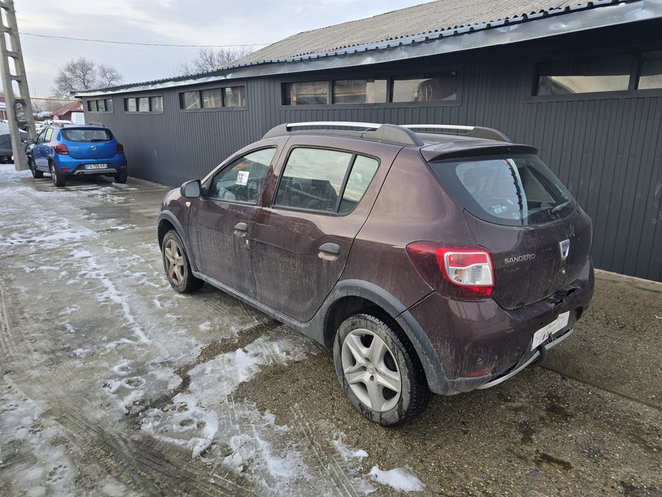 Dacia Sandero stepway 2016  0.9 TCE Ac navi Usor avariat