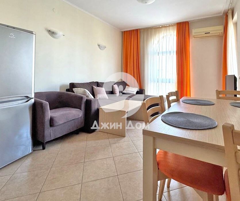 Продава се Двустаен апартамент в к.к. Слънчев бряг - 55 кв.м за 821 €/кв.м - Снимка #1