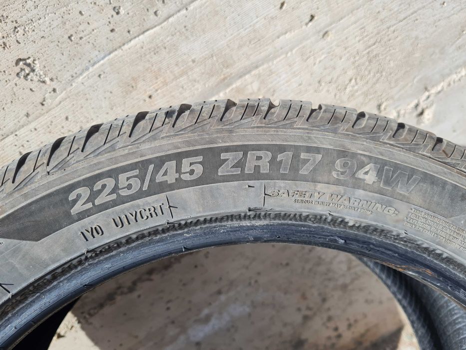 225/45/17 Kumho M+S