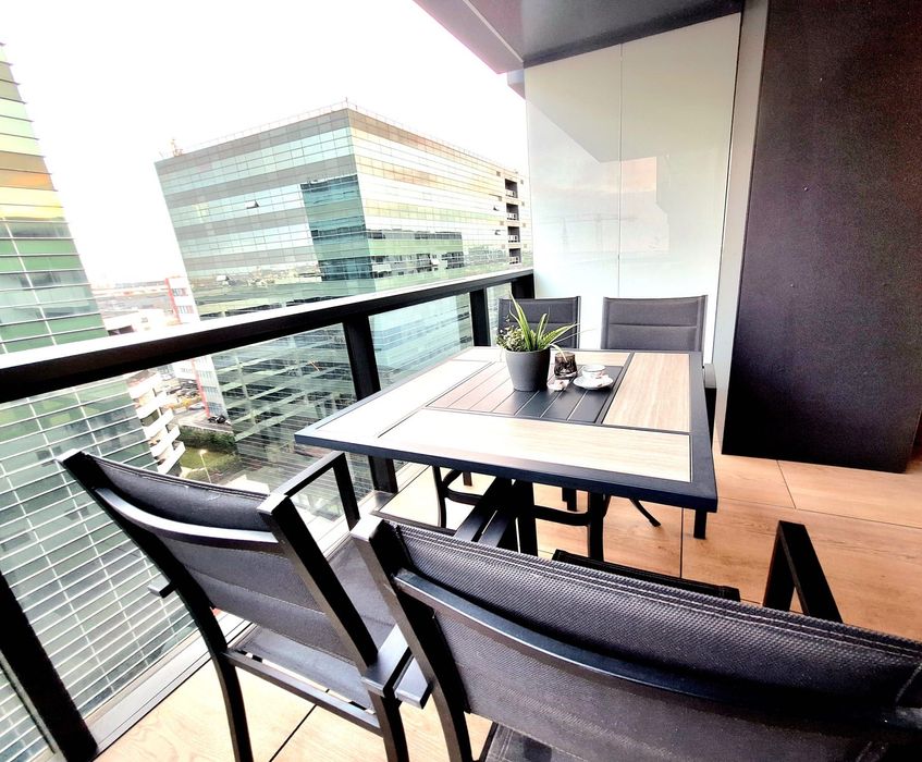 Elegant 3 BDs Apt in a Premium Residential Complex with Parking & Box