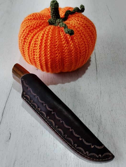 Кания за нож ръчна изработка от естествена кожа