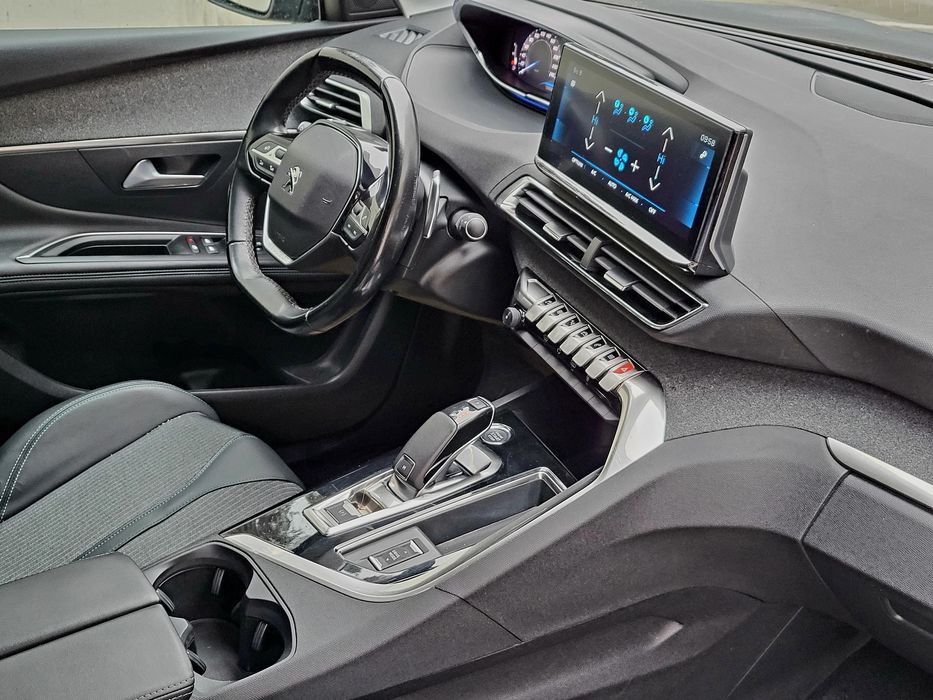 Peugeot 3008/2022/Diesel/Automat/