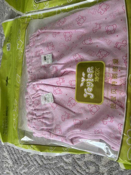 Ползунки для девочек новый бесплатно