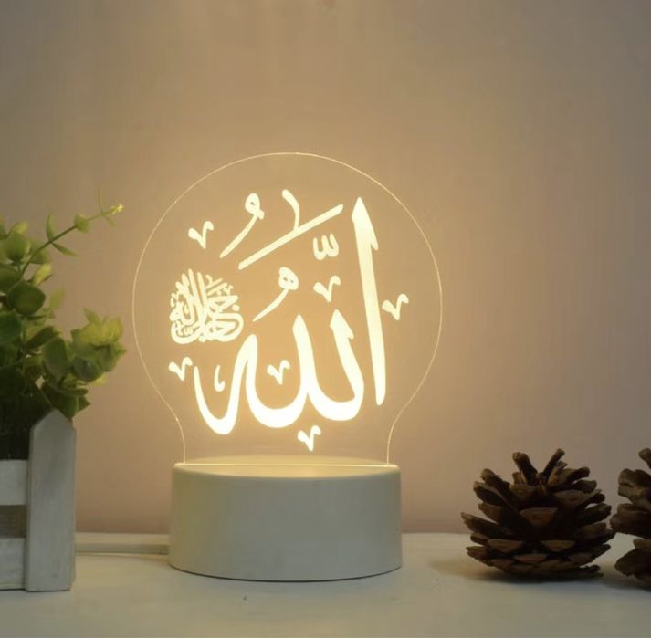 Подарки на 8 марта для девушек