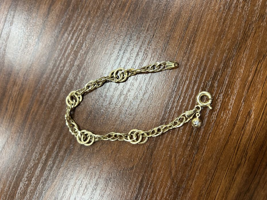 Tilla braslet 80$ dan