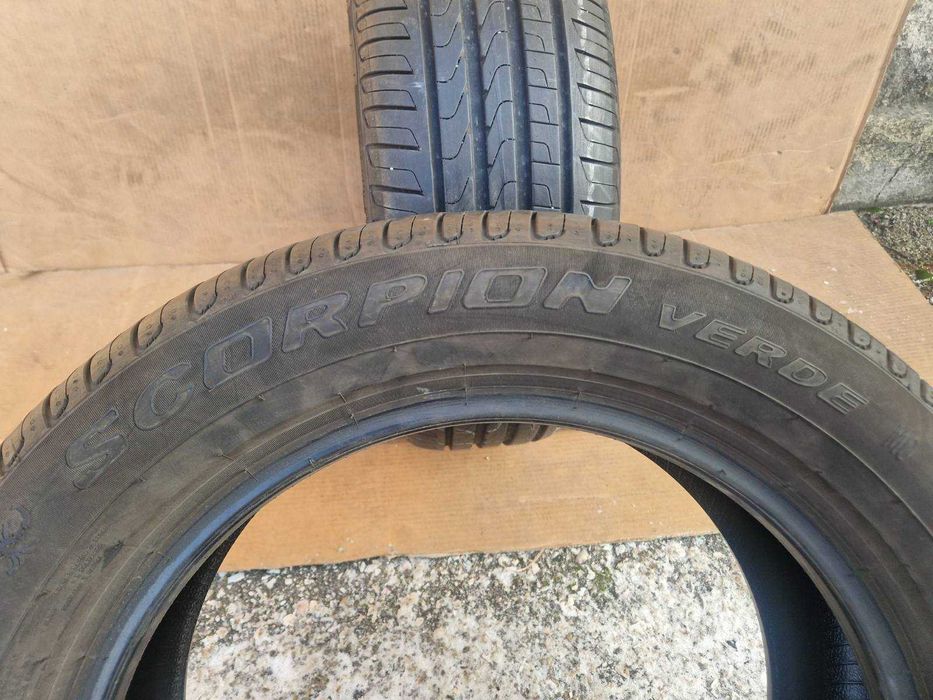 2 Pirelli R18 235/55 Летни гуми  DOT0222