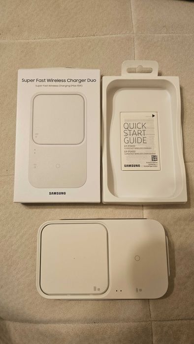 Безжично зарядно SAMSUNG Super Fast Wireless Charger Duo