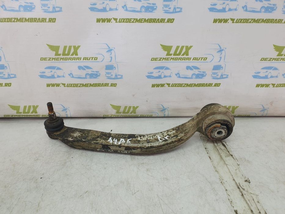 Brat cu pivot dreapta Audi A4 B5  [din 1994 pana  1999]