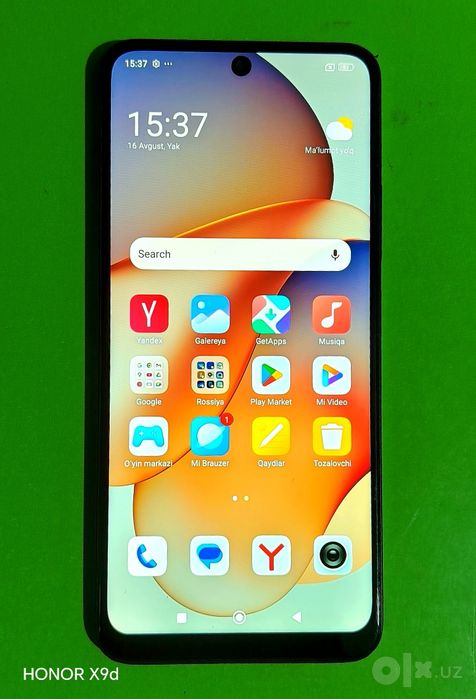 Samsung Galaxy A71 128GB xotira telefon sotiladi. Holati yaxshi.