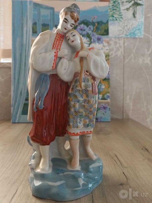 Продаются фарфоровые статуэтки