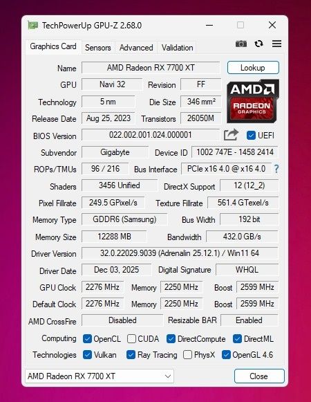Placă video Gigabyte RX 7700 XT 12GB – Dual BIOS (Silent/OC)