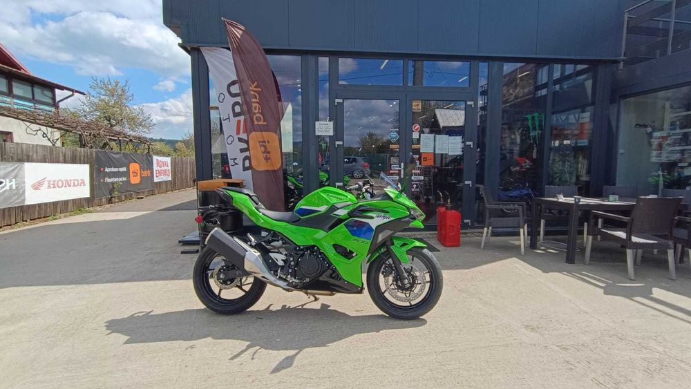 Kawasaki Ninja 500SE nou -livrare prin EST BIKE Campina