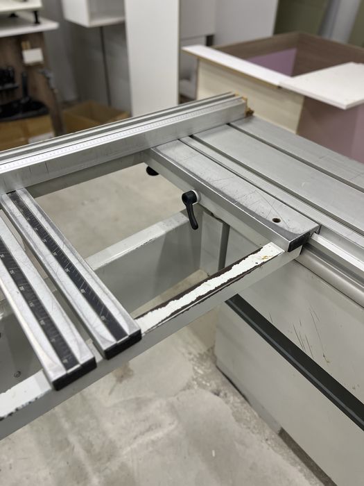 Италиянски форматен циркуляр 3200мм