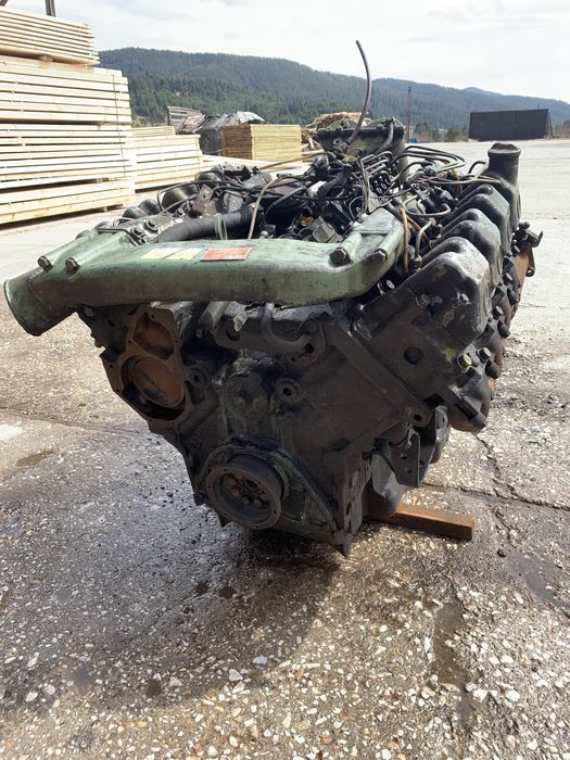 Двигател v8 със скорости