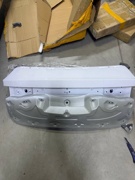 BYD DESTROYED 05 крышка багажника