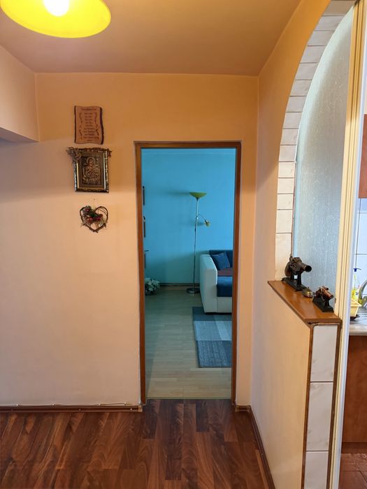 Apartament 3 camere zona pietei