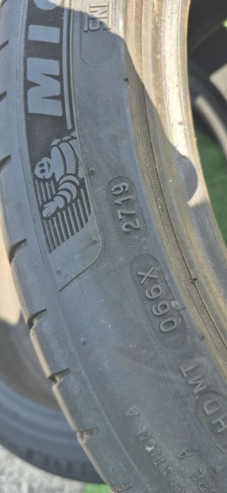 Anvelope 2x225 45  18 Michelin dot 19 mm 5.2