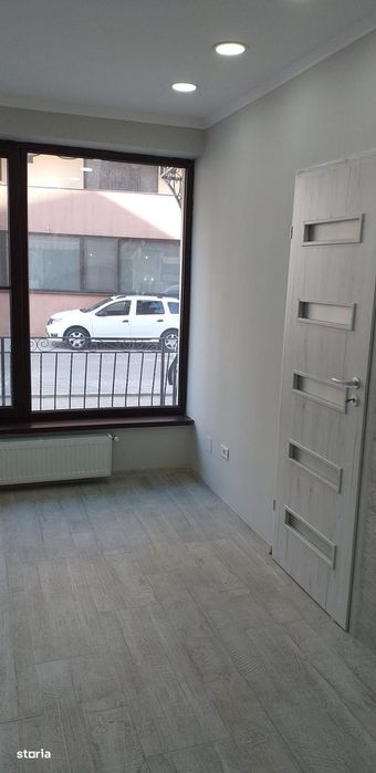 Apartament 2 camere cu teren 180 MP