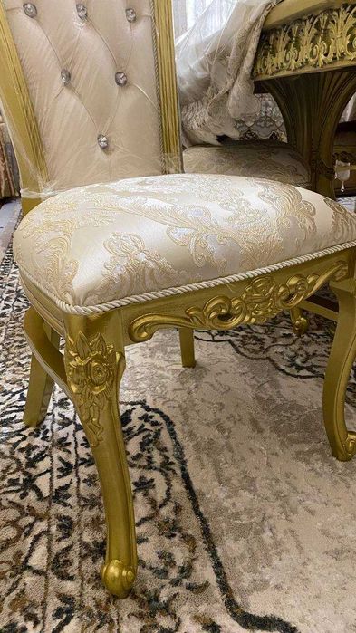 Stul yangi yumshoq mebel