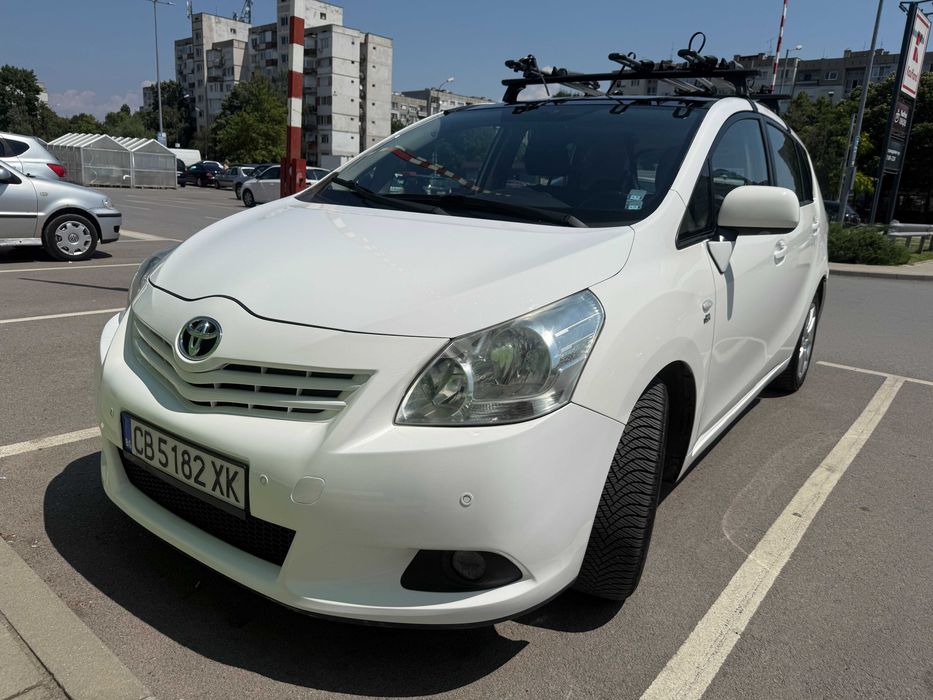 Toyota Verso 2.2 D-CAT Automatic 7 местна