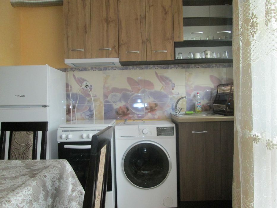 Продава се Двустаен апартамент в Видин, Център - 82 кв.м за 1061 €/кв.м - Снимка #1