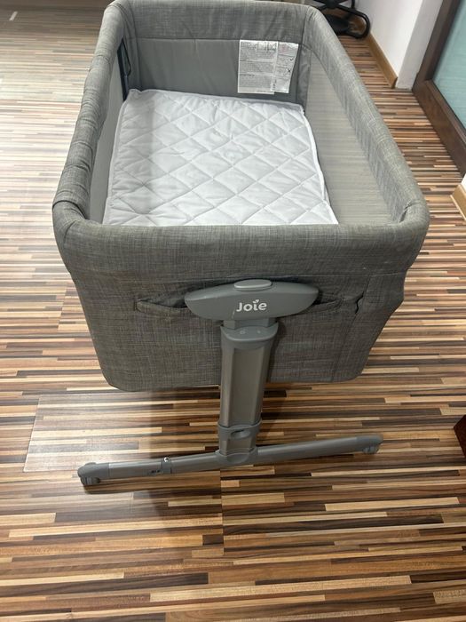 Patut Joie pliabil , saltea- stare excelenta