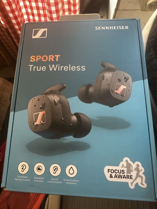Vand casti Senheiser Sport