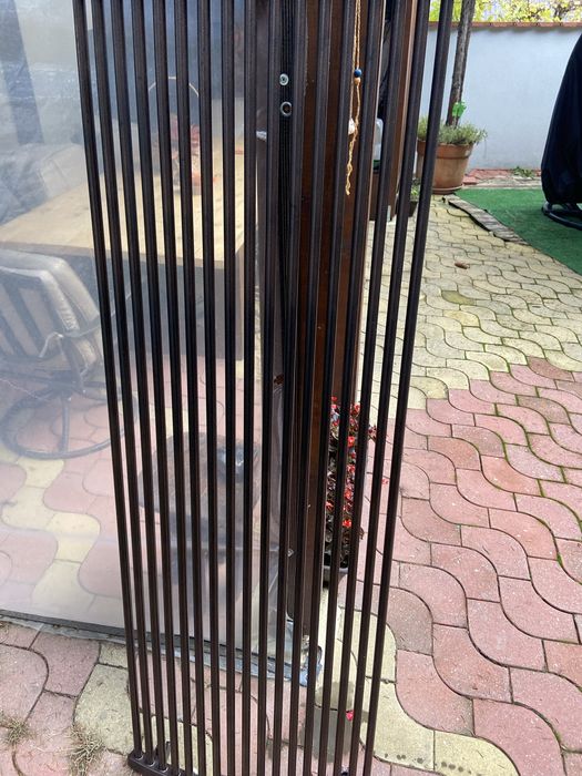 Vand 2calorifere ornamentale verticale in perfecta stare