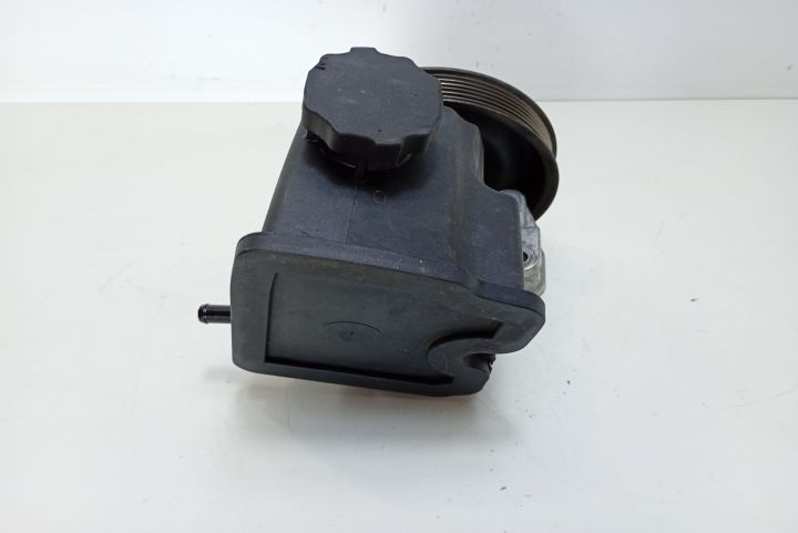 Pompa servodirectie  A0034667201 Mercedes-Benz Sprinter a 2-a generat