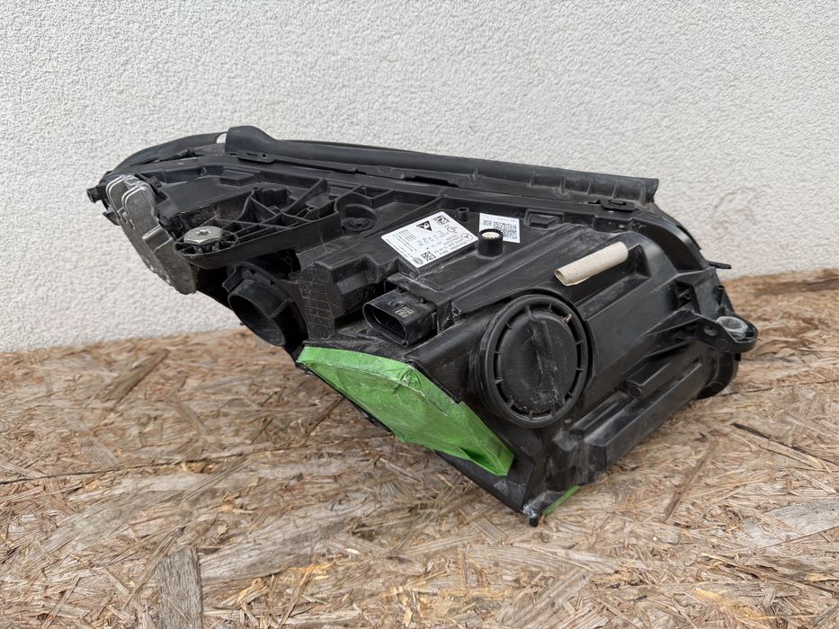 Far stanga Mercedes C Class W205 Facelift Full LED MULTIBEAM Original