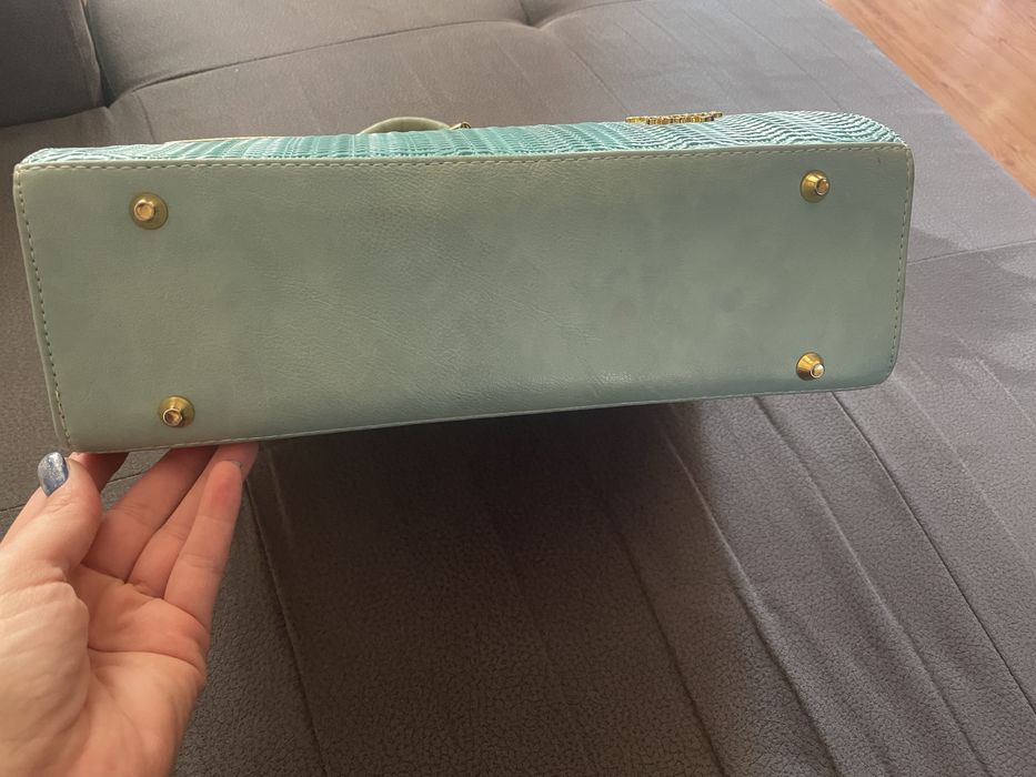 Дамска чанта