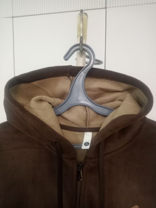 Продам мужское костюм