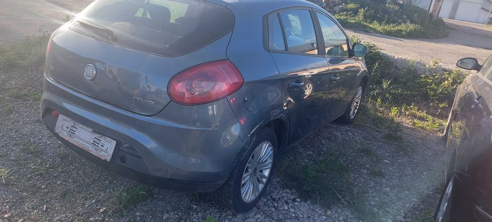 Fiat Bravo 1.6 MJTD , Фиат Браво на части!
Април 2009