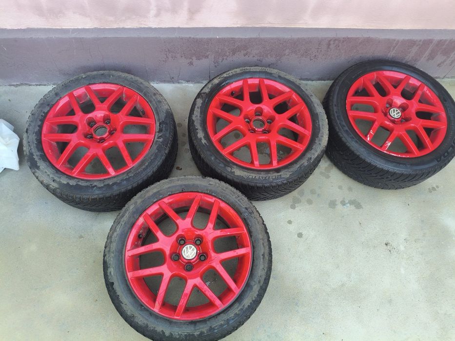 Jante golf 4 5×100 cu cauciucuri de iarna vând sau schimb cu ceva 5×112