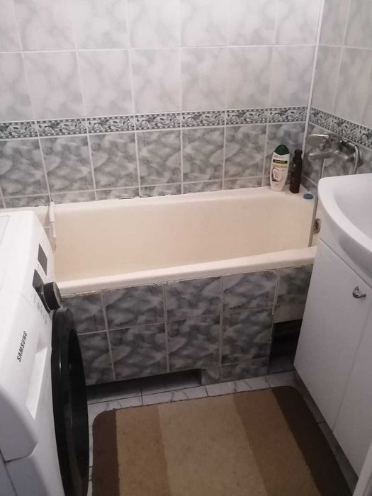 Сдам 2 комнатную квартиру