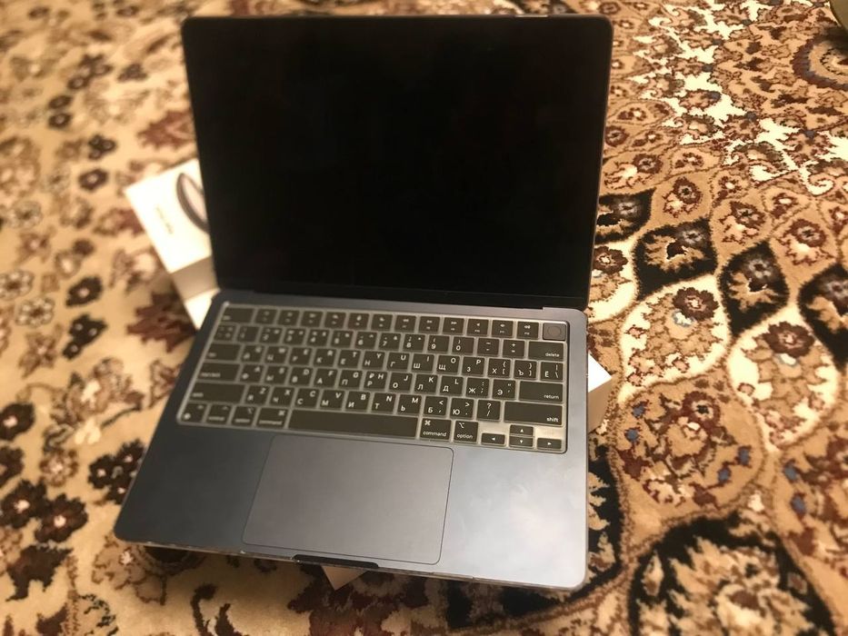 Macbook Air M2 8/256