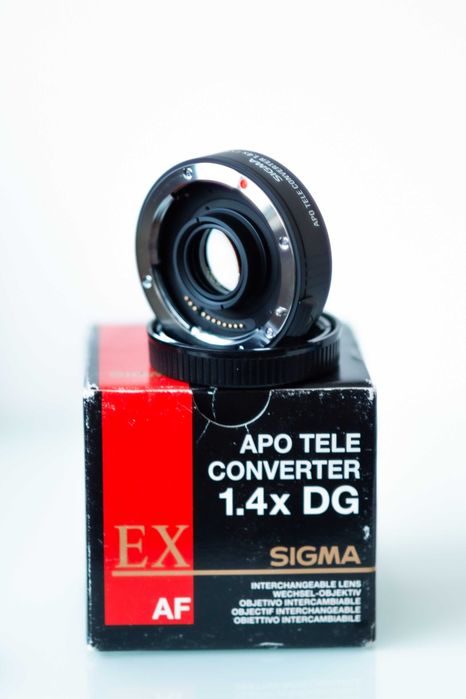 Sigma EXTENDER 1.4x pentru Canon, Teleconvertor, ca nou
