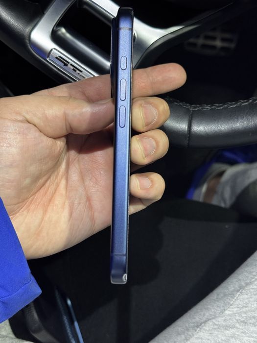 iphone 17 pro 256gb 100% blue